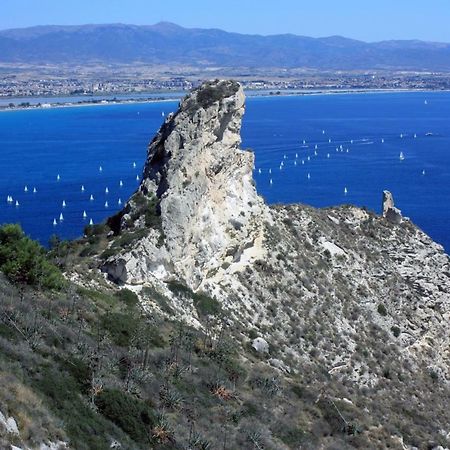 Suite 332 Cagliari Esterno foto